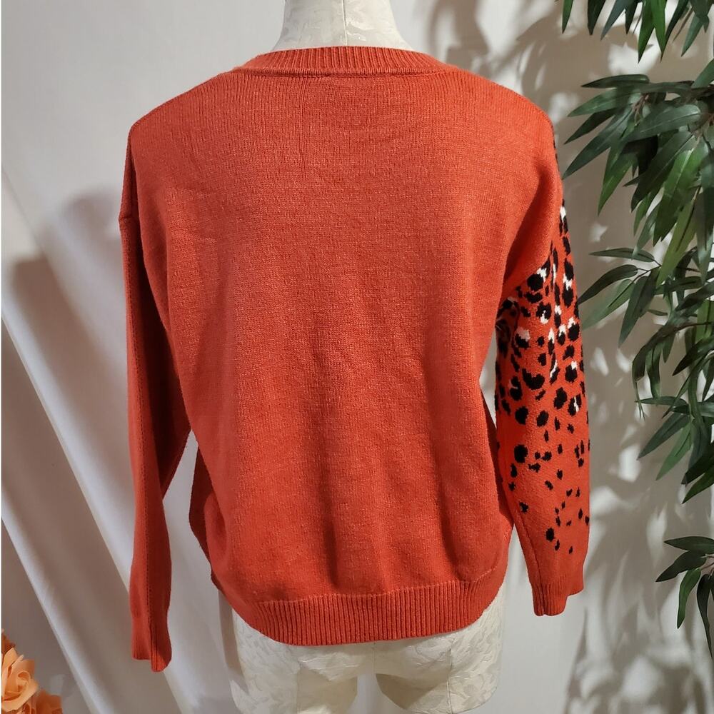 Minkpink Leopard Big Cat Boxy Crewneck Sweater Size XS Coral Orange Soft Knit - Picture 5 of 10